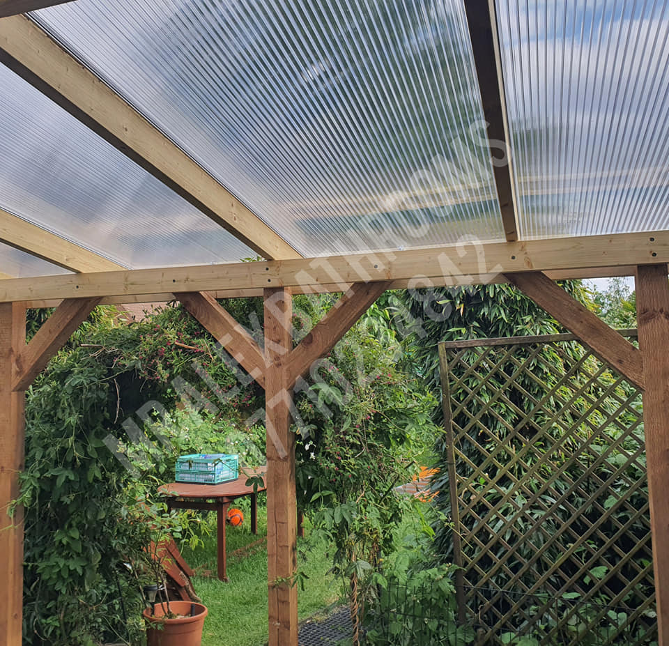 Corregated Plastic Roofs